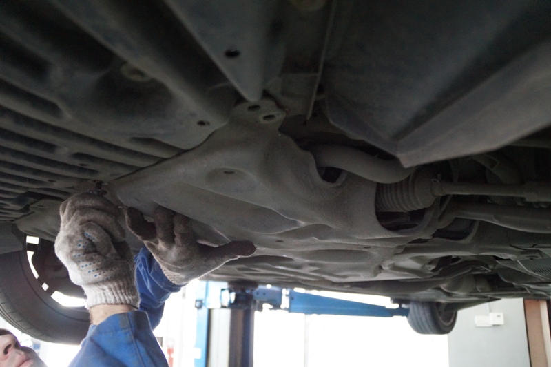 Установка защиты ДВС Мерседес